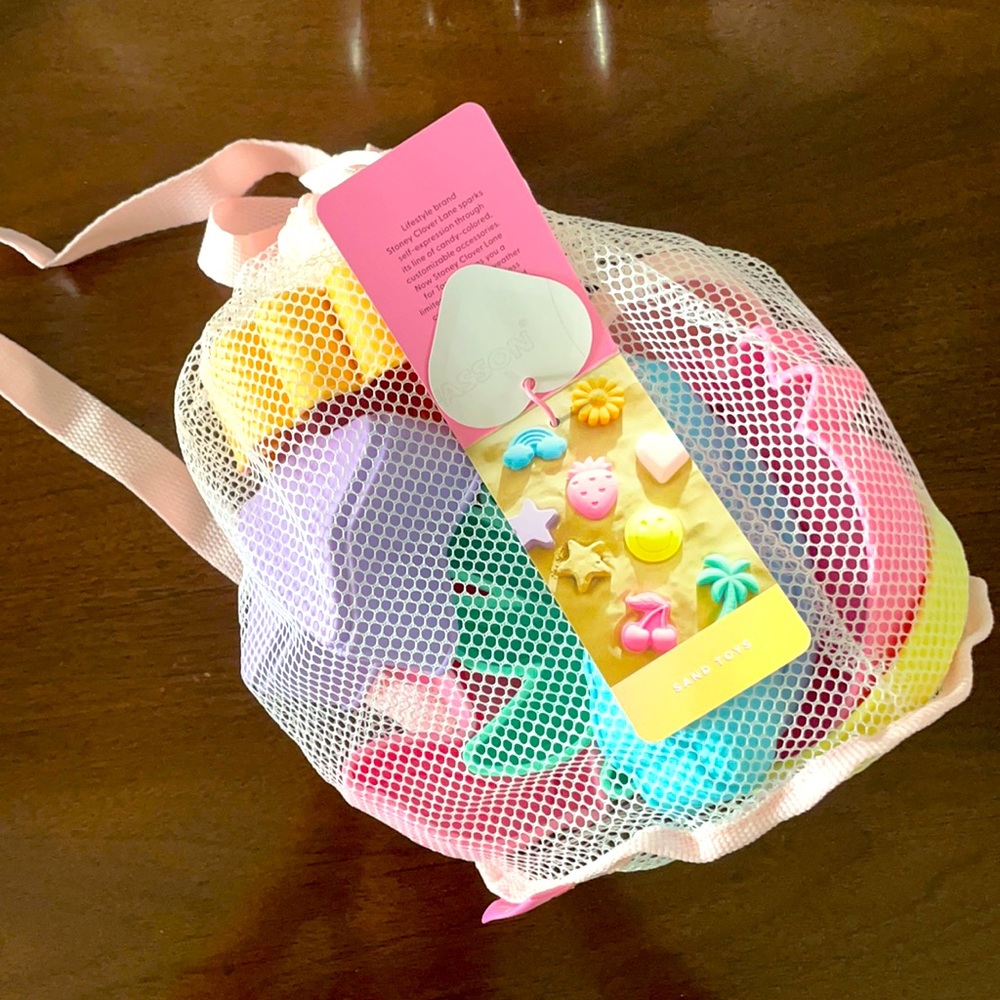 COPY - 💕☀️🌴 Stoney Clover Lanes Sand Toys